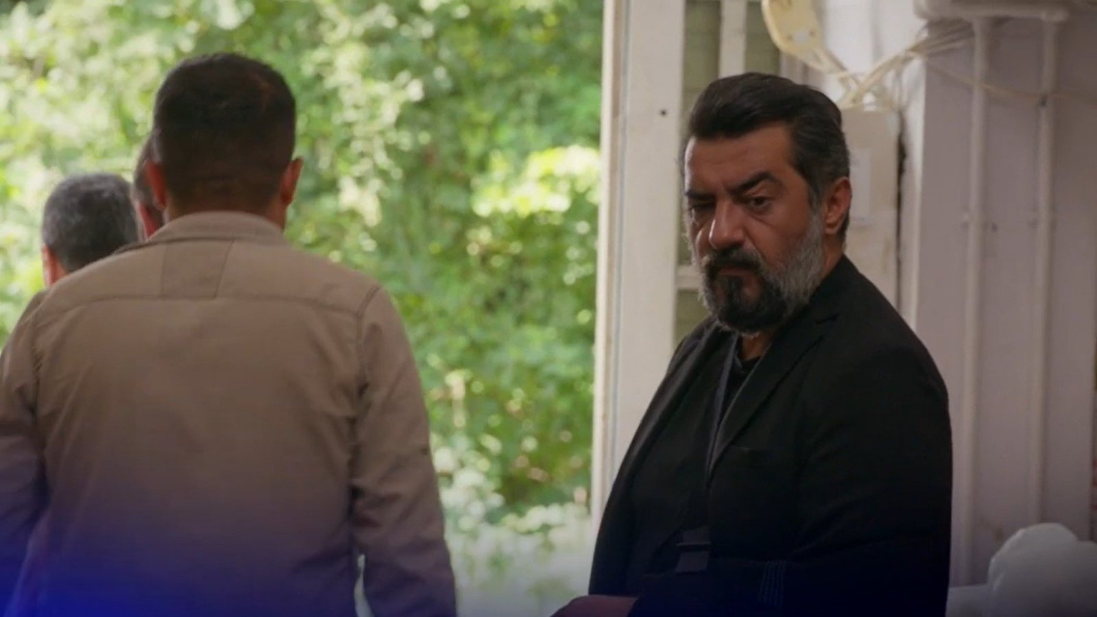 Las sospechas de Akif: Mira un adelanto de este miércoles de "Todo por mi familia"

