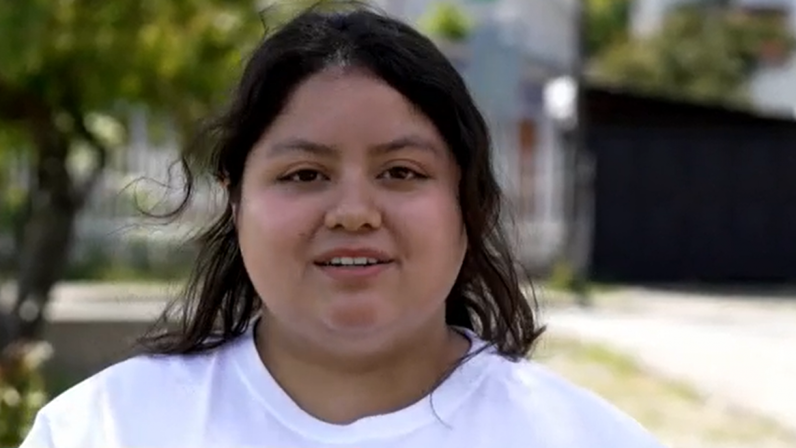 Camiseteados: Sofía Reyes y la protección de la Antártida "Proyecto Australis"
