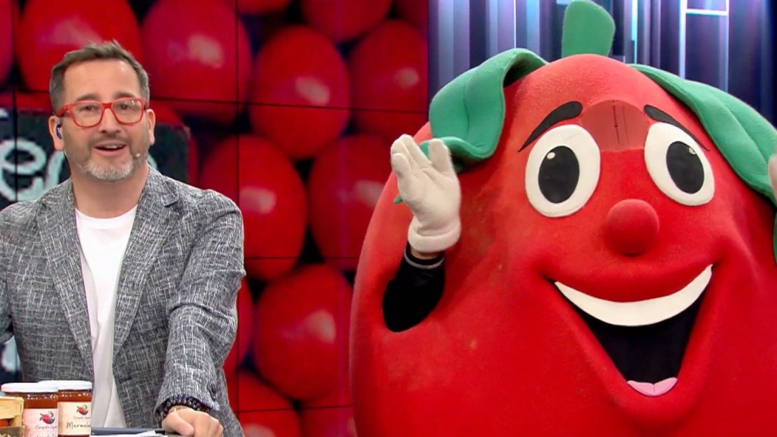 ¡Hacemos la previa de la gran "Fiesta del Tomate" en Limache!

