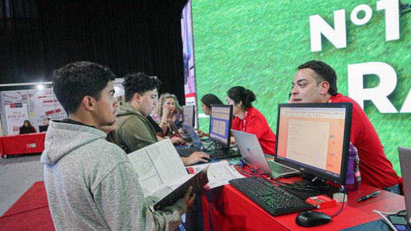 Cómo ejercer el derecho a retracto en la educación superior
