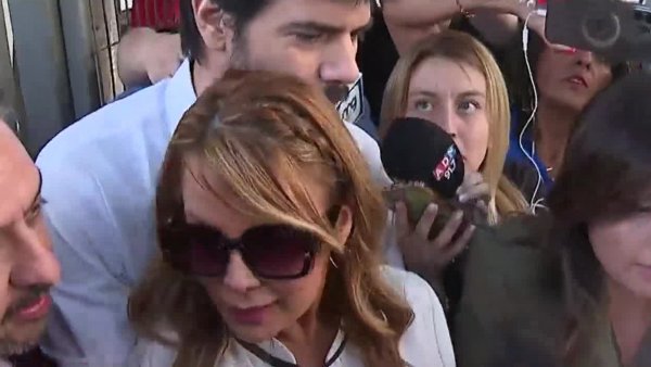 ¿Quedará en prisión preventiva?: Cathy Barriga llega al Centro de Justicia
