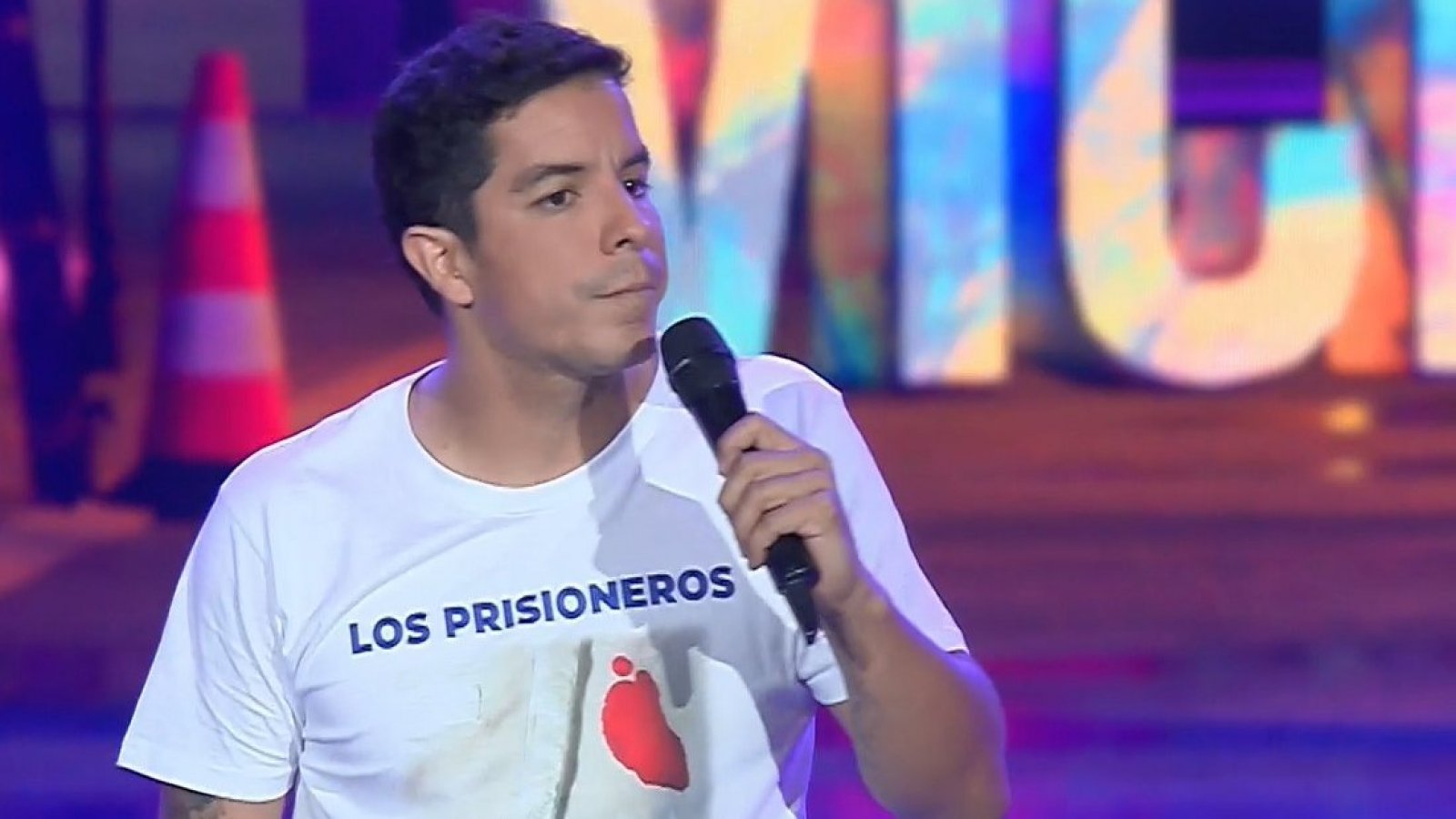 ¿De quién era el mensaje sin nombre que le llegó a Vicho Viciani?
