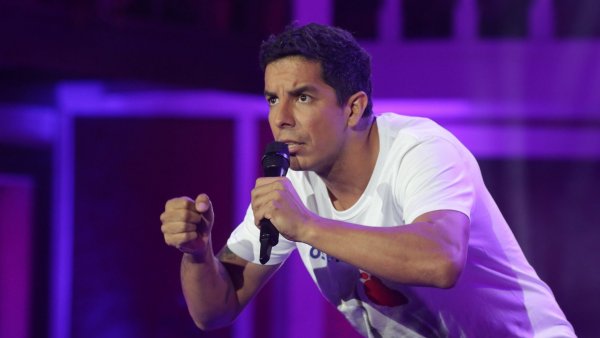 Revive lo mejor de la rutina de Vicho Viciane en el Festival de Olmué 2024
