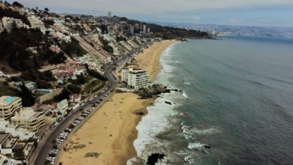Playas de Caleta Portales y Reñaca han duplicado sus niveles de erosión
