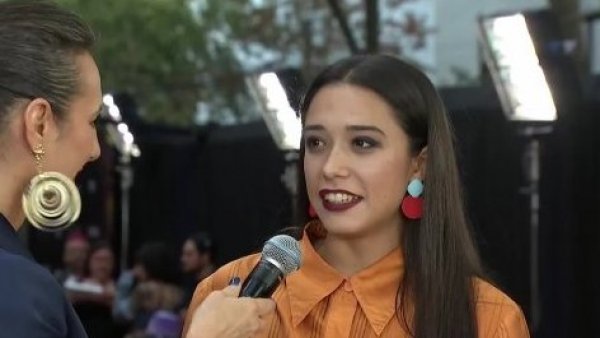 Sara Becker se luce en los Premios Caleuche y aborda su nominación a los Premios Goya
