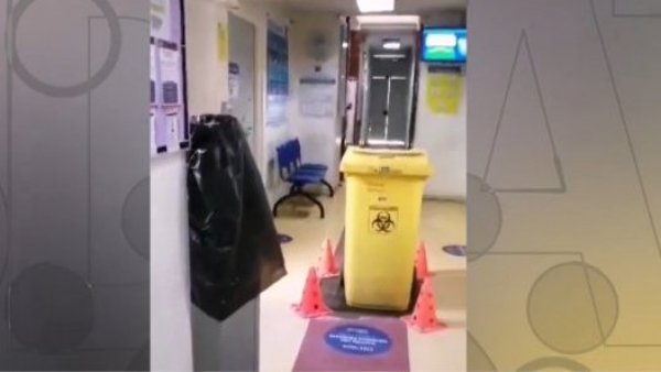 Denuncian insalubridad en Cesfam de la comuna de Santiago
