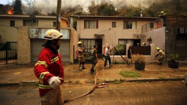 Reportan 99 fallecidos tras incendios: Presidente decretó dos días de duelo nacional