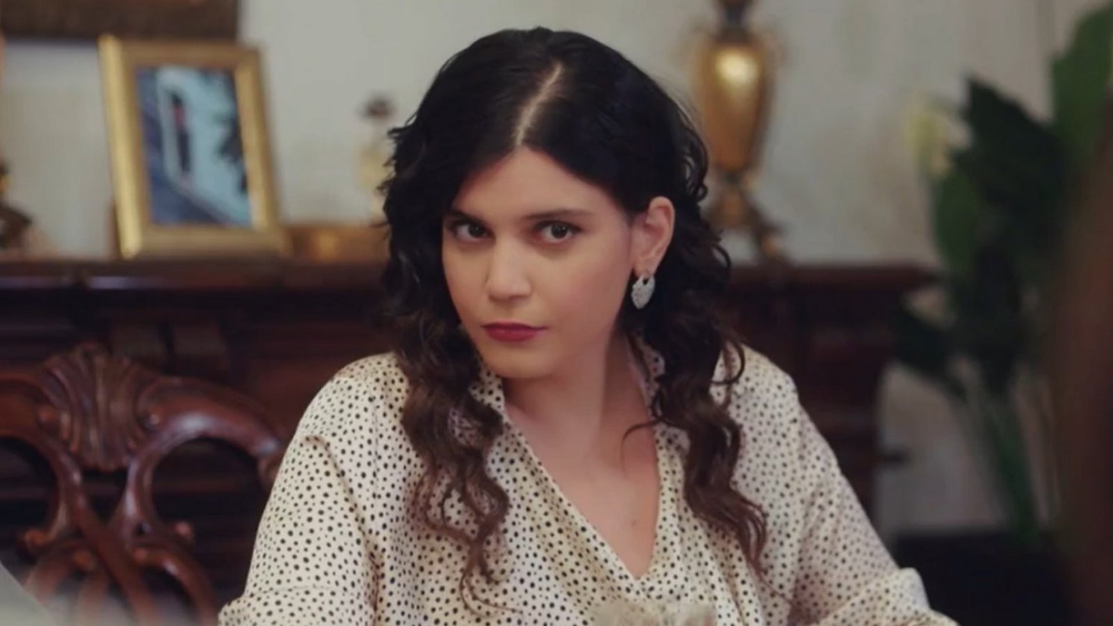 Yo decido amar - T1E16 | Las intrigas de Nilay
