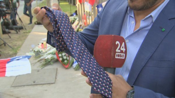 "Tesoro Preciado": Simón Oliveros revela regalo que recibió de parte del expresidente Sebastián Piñera
