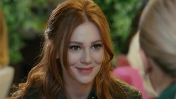 La propuesta de Yasemin: Revive el momento de "Amor en juego"
