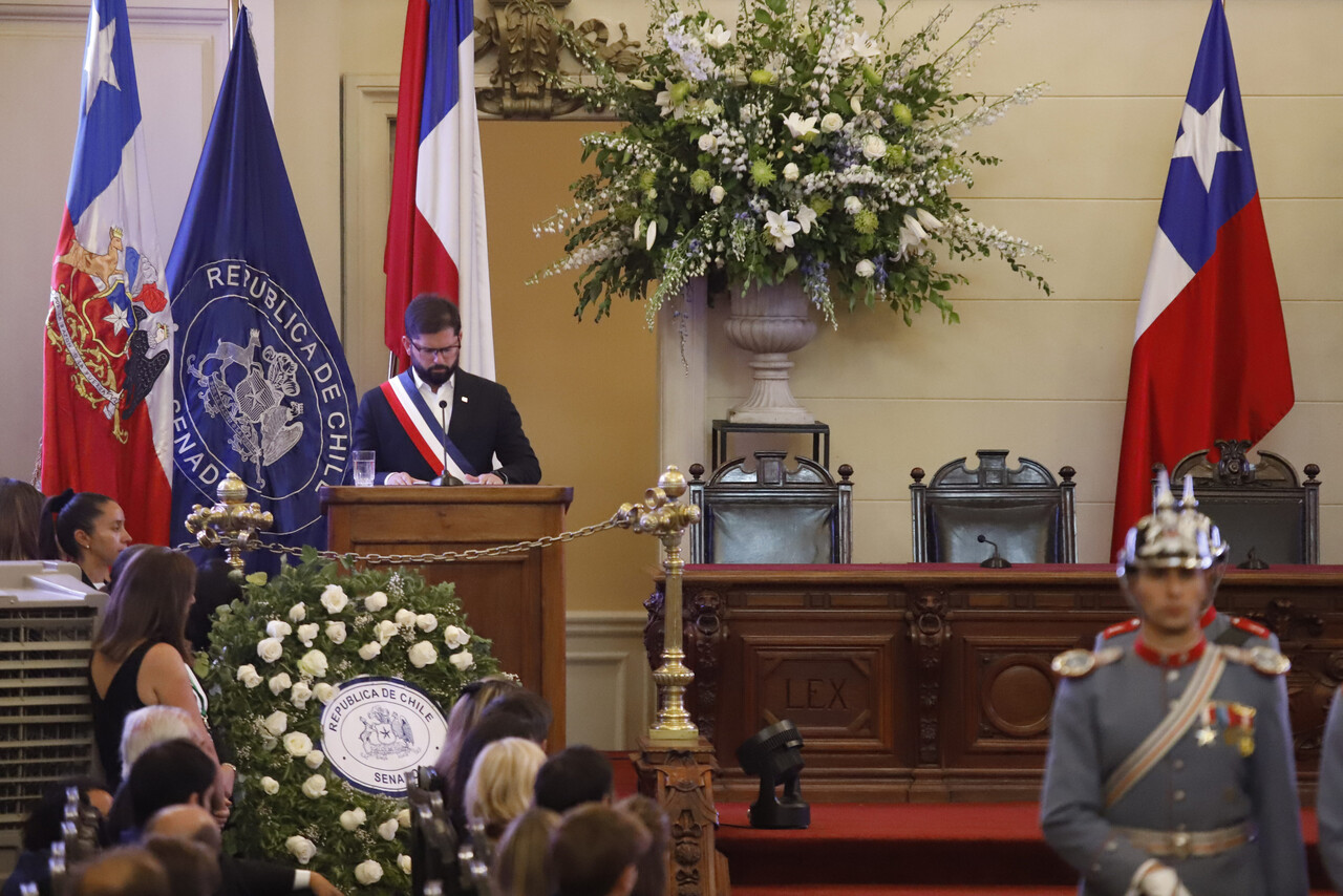 Así fue la ceremonia de homenaje al expresidente Sebastián Piñera en el ex Congreso
