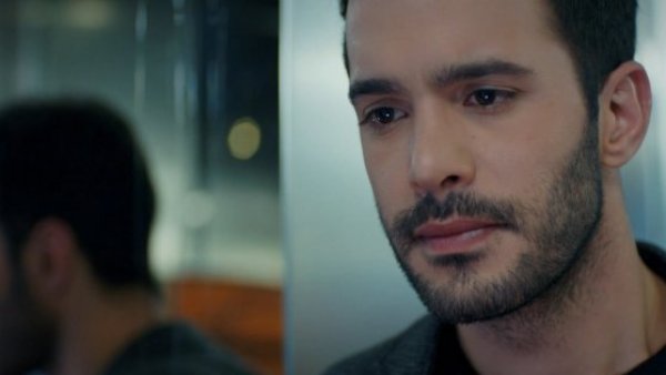 Amor en Juego - T1E59 | La sorpresa de Omer
