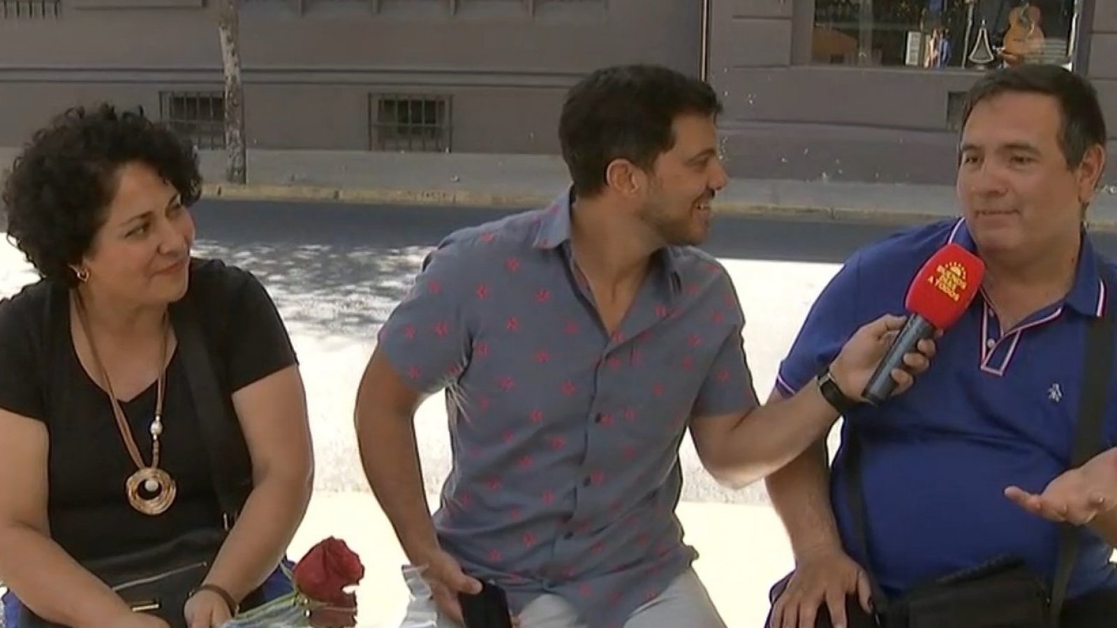 Enamorado de ti: Laura sorprende a su esposo Francisco en el día del amor
