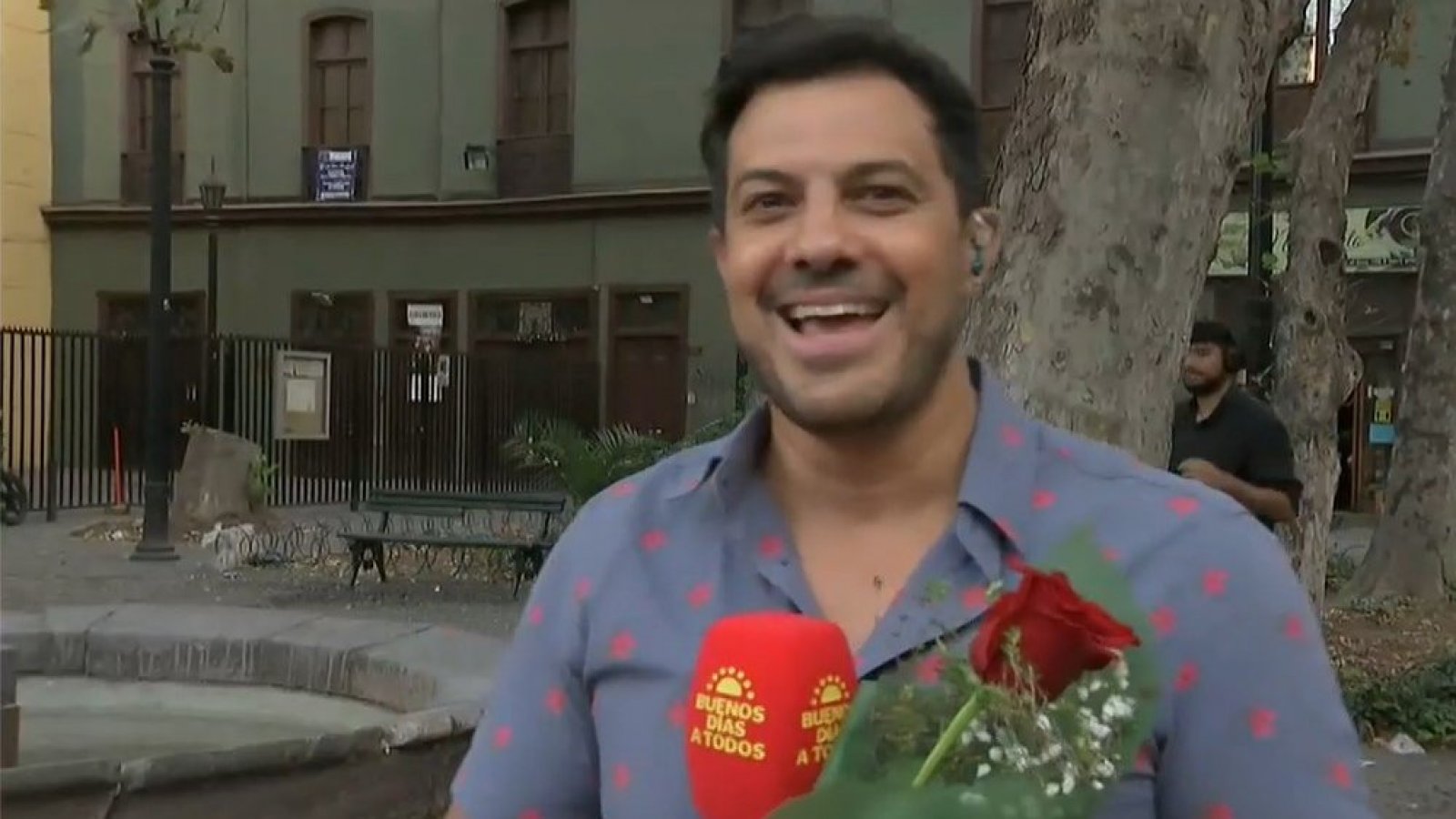 ¡Que viva el amor! Feliz San Valentín junto al matinal de Chile

