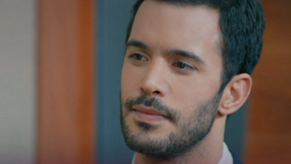 ¡Volvió la inspiración a Omer! Mira un avance de este viernes de "Amor en Juego"
