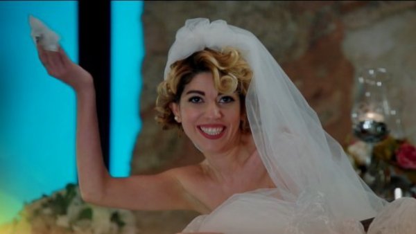 La otra boda de Efsun: Revisa un adelanto de este martes de "Me robó mi vida"
