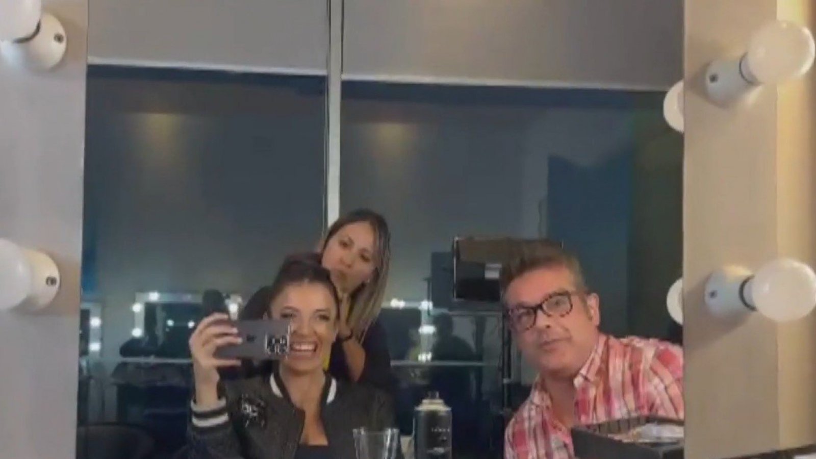 El Backstage de Yami: Lo que no viste de "Noche Cero"
