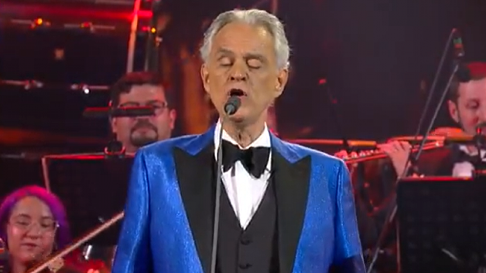 "La gran voz de Italia": así fue anunciado Andrea Bocelli en Viña 2024
