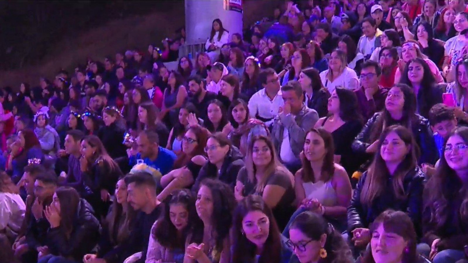¡Todo lo que no viste!: Mira el backstage del BDAT de la primera noche en Viña 2024
