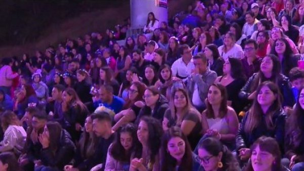 ¡Todo lo que no viste!: Mira el backstage del BDAT de la primera noche en Viña 2024
