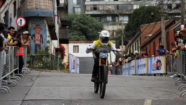 Valparaíso Cerro Abajo: chileno Felipe Agurto logró el segundo lugar de la competencia