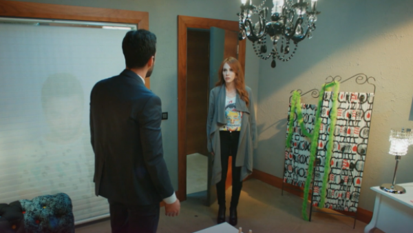 ¡Omer y Defne quedan encerrados!: Mira un avance de este lunes de "Amor en Juego"
