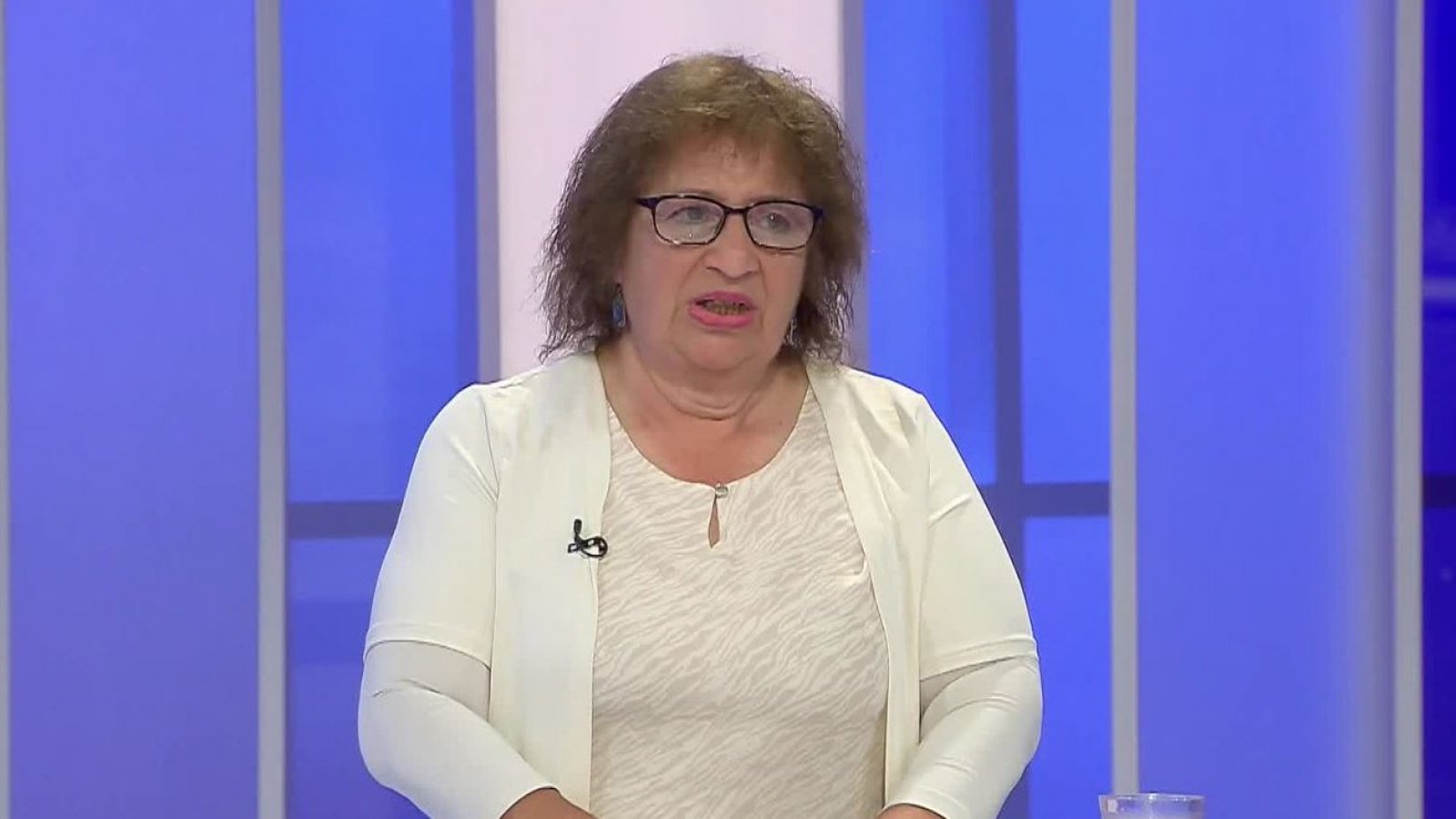 "Se quedó con mi marido y ahora quiere mi herencia": conoce el caso de Carmen Gloria a tu servicio

