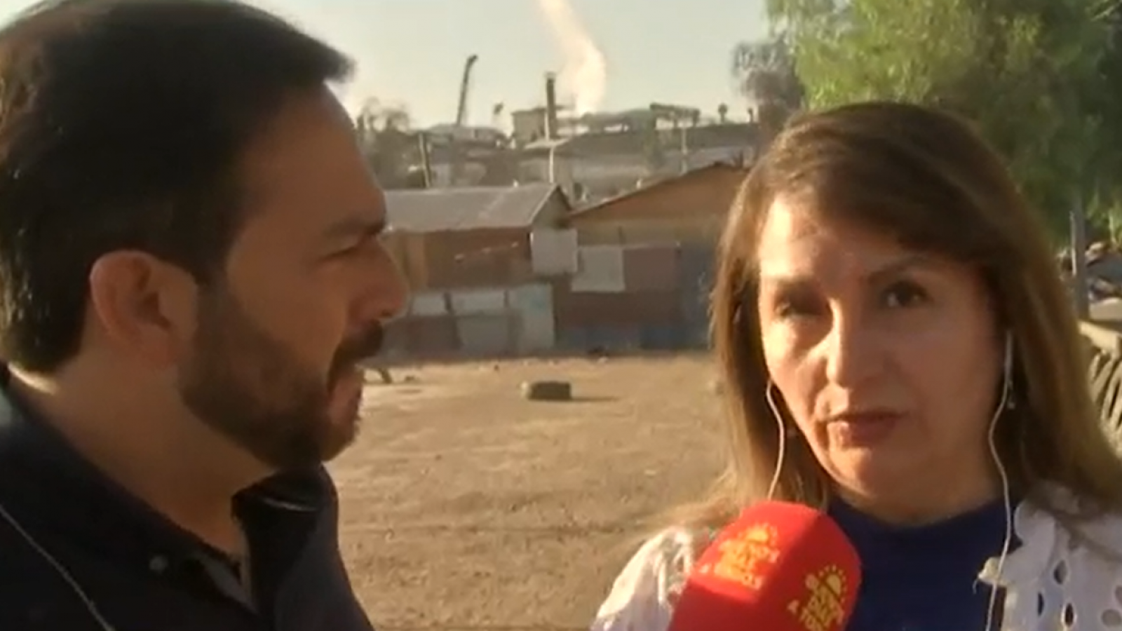 Alcaldesa (s) de Cerrillos realiza grave denuncia: Asegura de un cementerio clandestino al interior de toma
