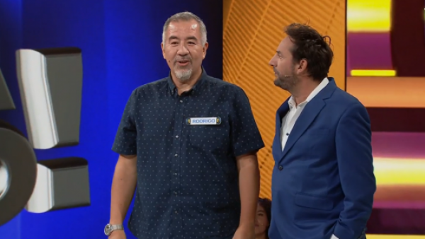 Rodrigo Estay es el primer líder de ¡Ahora caigo! de este jueves
