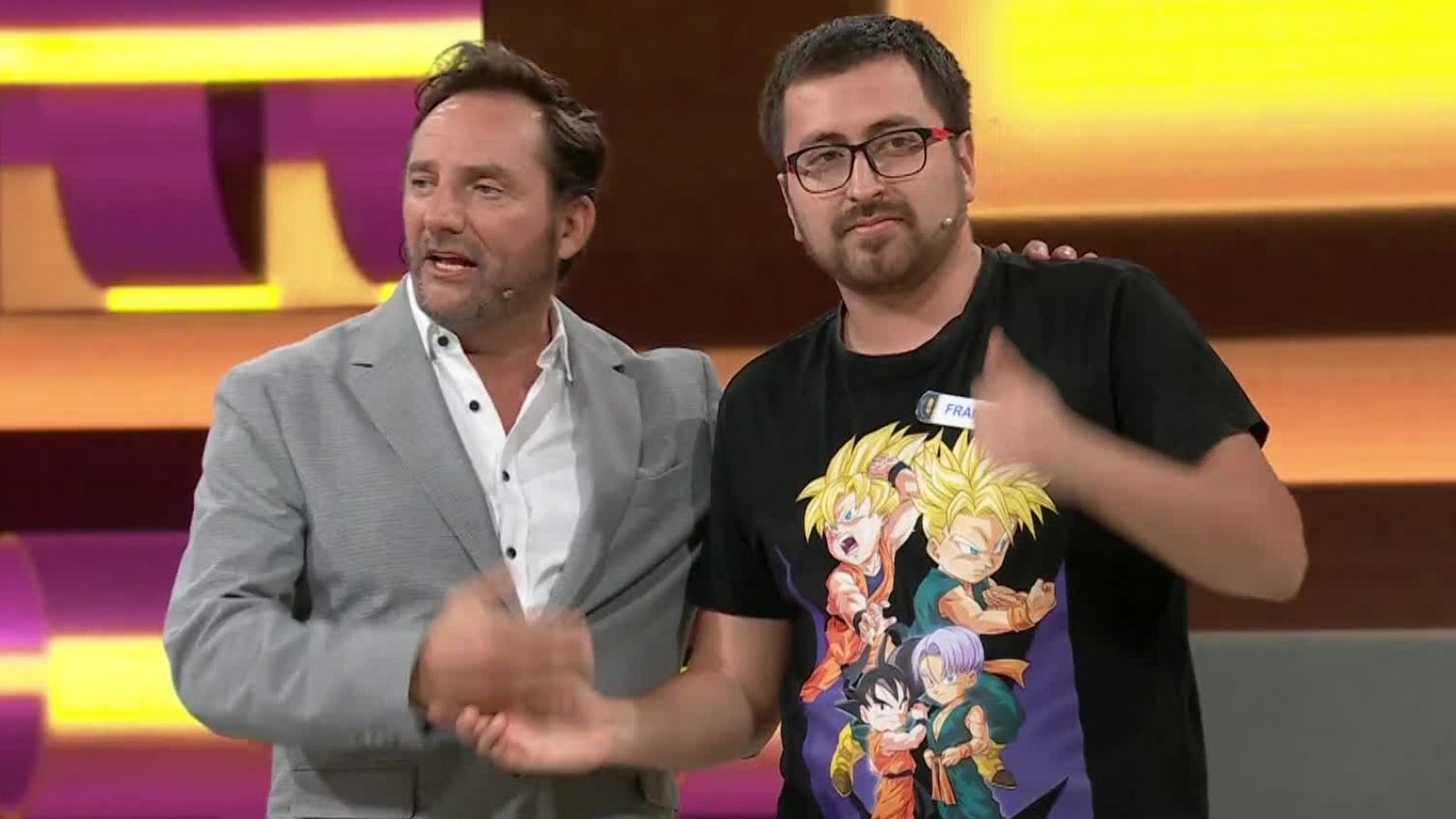 Fanático de "Dragon Ball" gana "Ahora Caigo"
