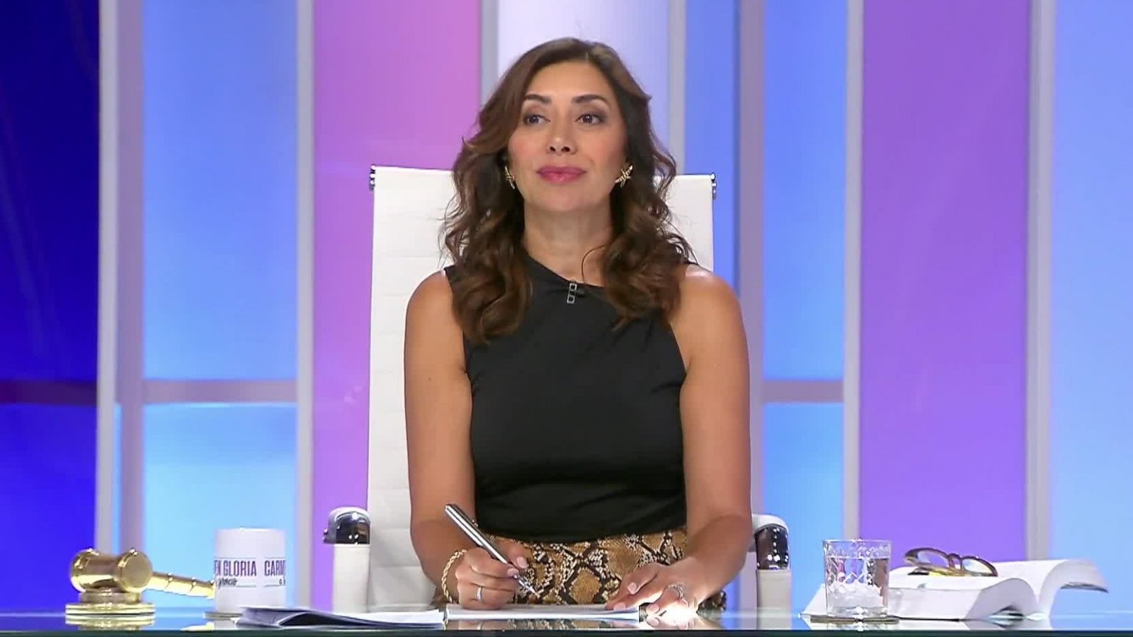 Carmen Gloria a tu servicio | Capítulo 8 de marzo 2024: La esperanza es lo último que se pierde
