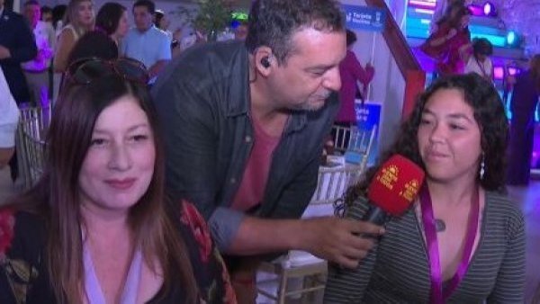Juntas emprendemos: Así se vive el encuentro de mujeres líderes en Iquique
