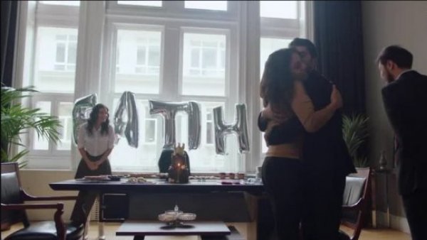 Yo decido amar - T1E24 | El cumpleaños de Fatih
