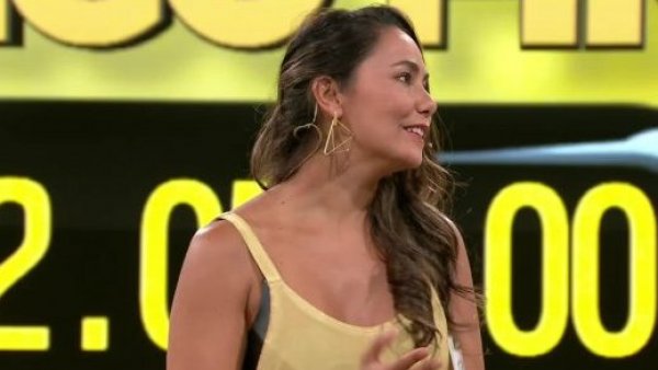 ¡Felicidades! Carola Bezamat se lleva el premio del juego final
