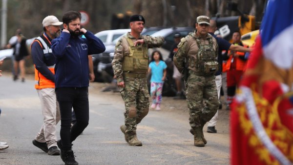 Presidente Boric no descarta sumar a militares a labores de seguridad
