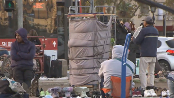 La plaza Tirso de Molina en Recoleta: El deterioro de un sector histórico
