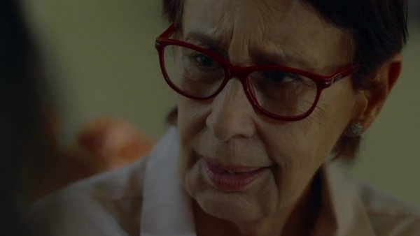 La lectura de la mano: “Usted es abuela de una niña”
