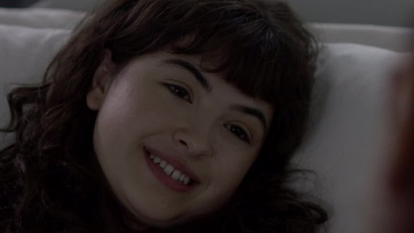 “Abuela”: Virginia conoce a su nieta