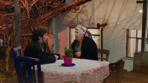 ¡Nuevos secretos en los Demirci! Revisa un adelanto de este viernes de "Me robó mi vida"
