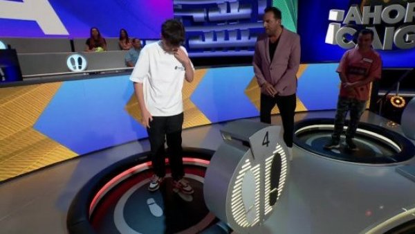 ¡Se fue! Andrés cae con pregunta ligada a Felipe Camiroaga
