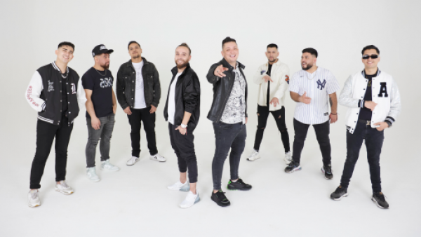 El Bloque 8 presenta su nuevo sencillo "Juraré"
