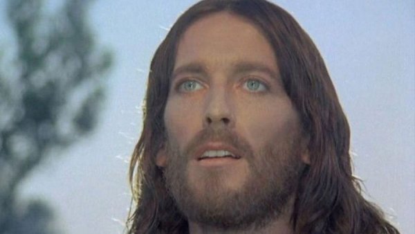 A más de 40 años: ¿Cómo lucen los protagonistas de Jesús de Nazaret?
