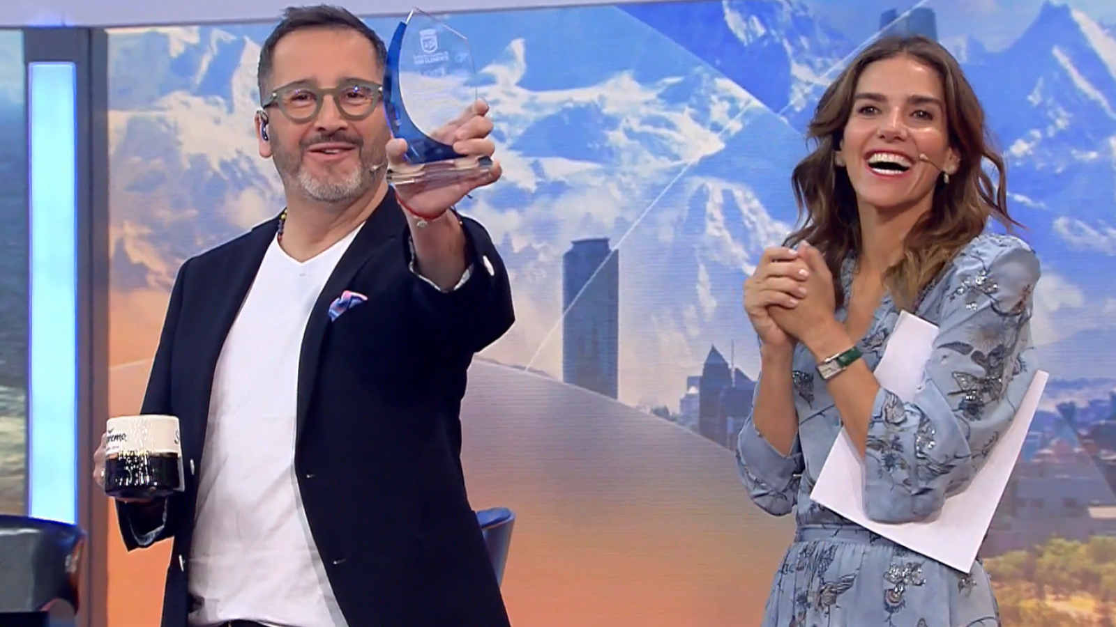 Eduardo Fuentes, el regalón de los festivales de Chile
