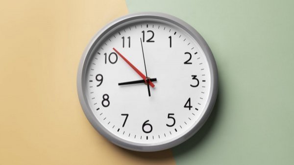 ¡Se viene! ¿Cuándo será el cambio de hora en Chile?
