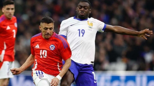 La Roja de Ricardo Gareca cayó luchando ante Francia
