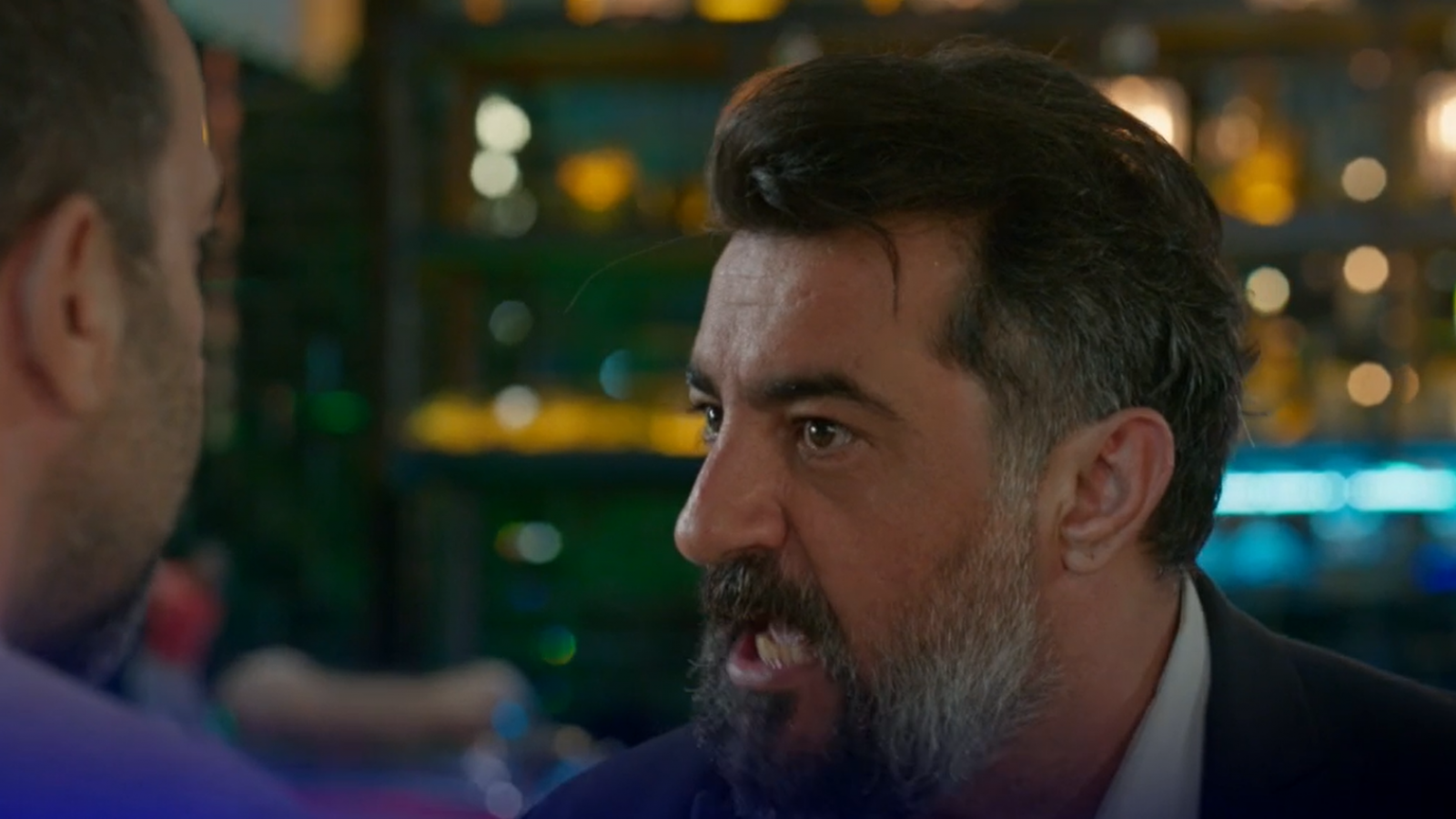 La pelea de Akif: Mira un avance de este miércoles de "Todo por mi familia"
