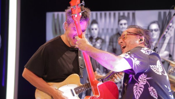 Tocata Hora 25 en NTV: La banda nacional Los Tres
