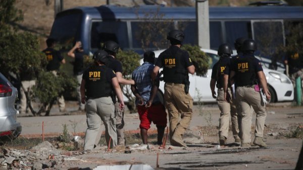 Magia Negra, narcotráfico y armas: Los antecedentes que marcarán formalización a "Los Trinitarios"
