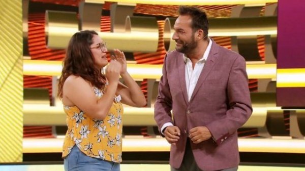 Las historias detrás de los millonarios premios que ha entregado “Ahora Caigo”
