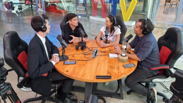 Podcast Hora 25 Capítulo 2: Teleseries, teatro y el Dr. Pantalla
